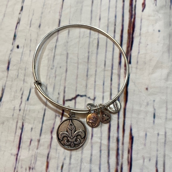 Alex and Ani Fleur De Lis Silver Charm Bangle Bracelet - Picture 1 of 3
